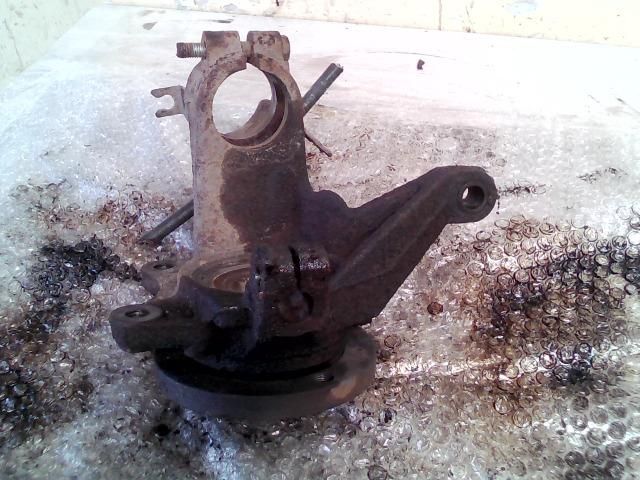 bontott CITROËN BERLINGO Bal első Csonkállvány Kerékaggyal