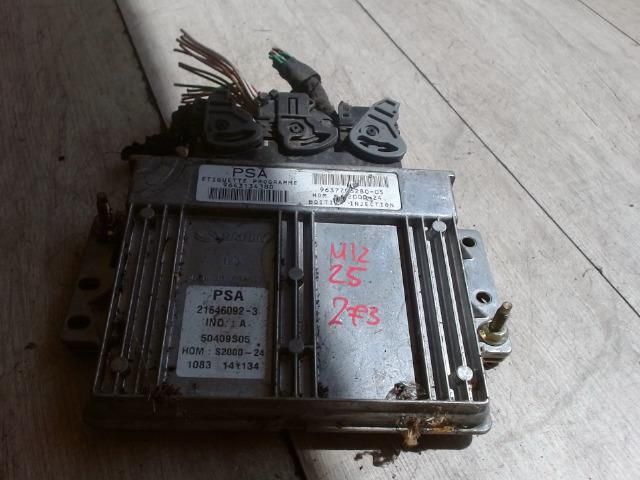 bontott CITROËN BERLINGO Motorvezérlő