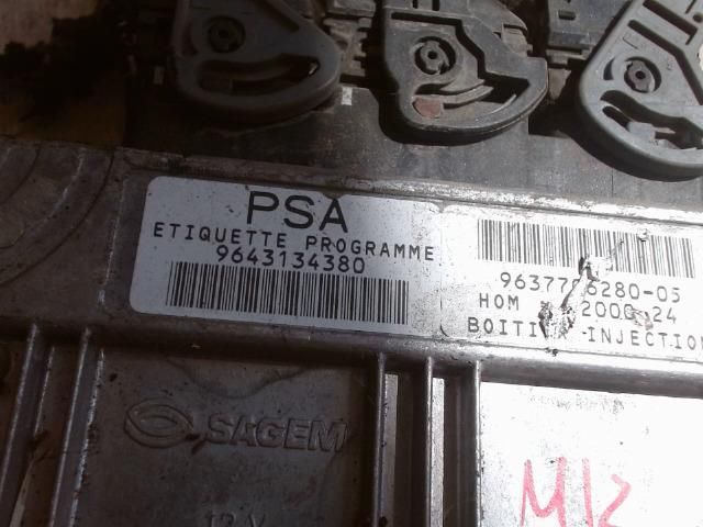 bontott CITROËN BERLINGO Motorvezérlő