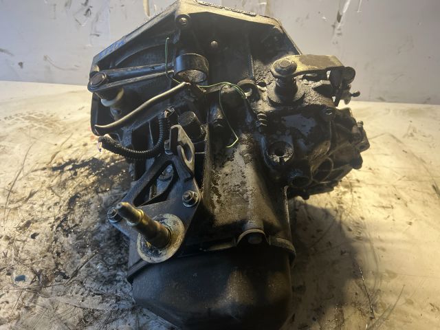 bontott CITROËN BERLINGO Váltó (Mechanikus)