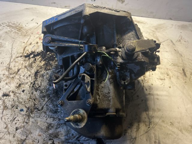 bontott CITROËN BERLINGO Váltó (Mechanikus)