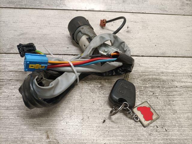 bontott CITROËN BERLINGO Gyújtáskapcsoló