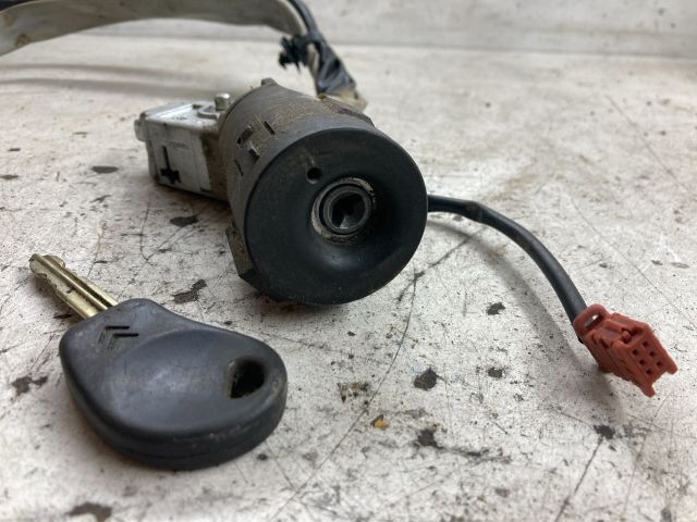 bontott CITROËN BERLINGO Gyújtáskapcsoló