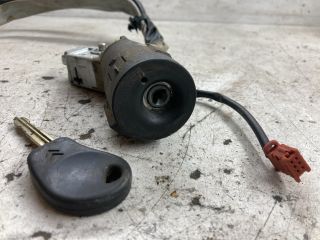 bontott CITROËN BERLINGO Gyújtáskapcsoló