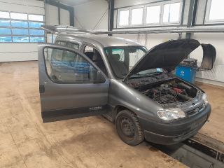 bontott CITROËN BERLINGO Homlokfal (Üres lemez)