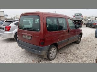 bontott CITROËN BERLINGO Jobb első Rugó