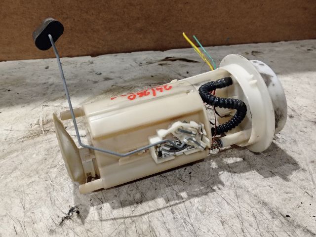 bontott CITROËN BERLINGO Üzemanyag Szivattyú