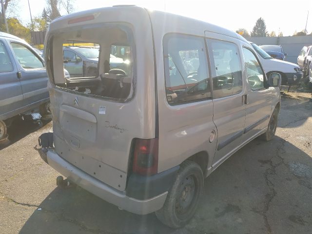 bontott CITROËN BERLINGO Üzemanyag Szivattyú