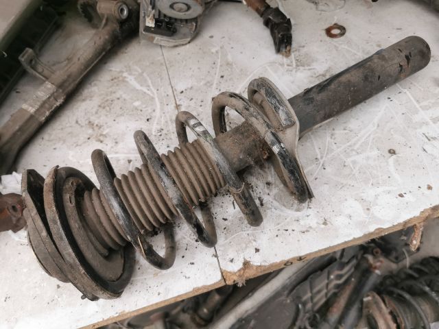 bontott CITROËN BERLINGO Jobb első Gólyaláb (Lengécsillapító, Rugó)