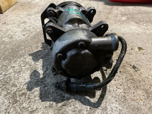 bontott CITROËN BERLINGO Klímakompresszor