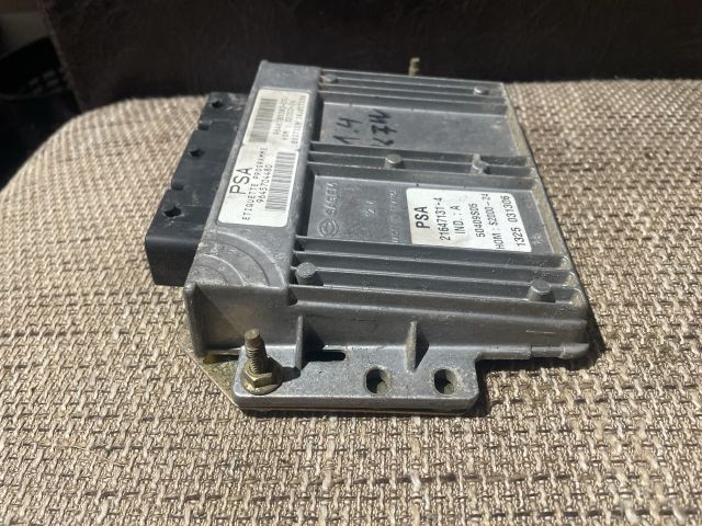 bontott CITROËN BERLINGO Motorvezérlő