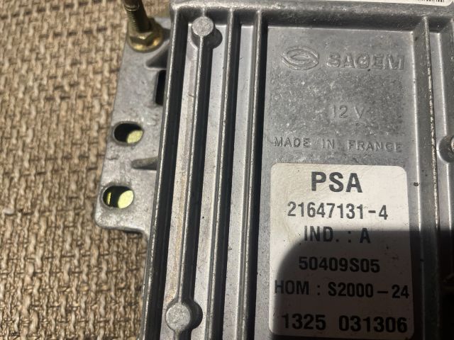 bontott CITROËN BERLINGO Motorvezérlő