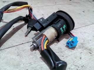 bontott CITROËN BERLINGO Gyújtáskapcsoló