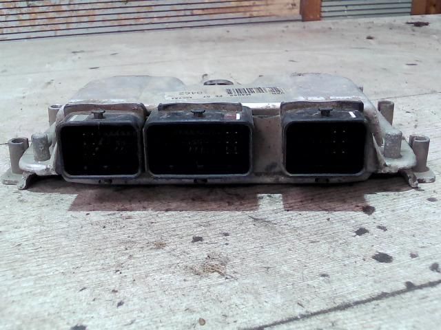 bontott CITROËN BERLINGO Motorvezérlő