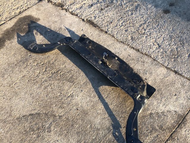 bontott CITROËN BERLINGO Homlokfal (Üres lemez)