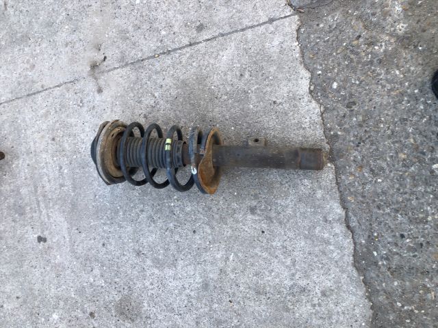 bontott CITROËN BERLINGO Jobb első Gólyaláb (Lengécsillapító, Rugó)