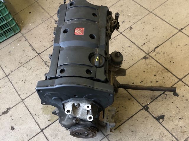 bontott CITROËN BERLINGO Motor (Fűzött blokk hengerfejjel)