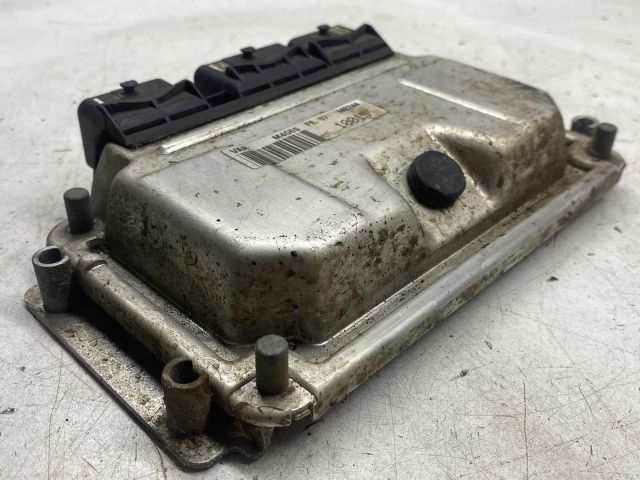 bontott CITROËN BERLINGO Motorvezérlő