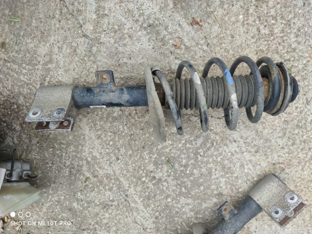 bontott CITROËN BERLINGO Jobb első Gólyaláb (Lengécsillapító, Rugó)