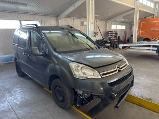 bontott CITROËN BERLINGO Jobb első Féknyereg Munkahengerrel