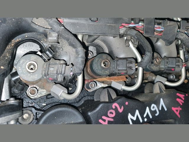 bontott CITROËN BERLINGO Komplett Motor (Segédberendezésekkel)
