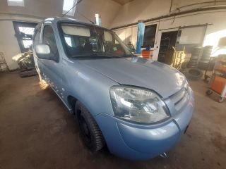 bontott CITROËN BERLINGO Homlokfal (Üres lemez)