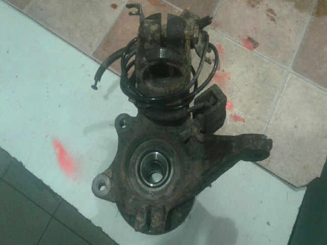 bontott CITROËN BERLINGO Jobb első Csonkállvány Kerékaggyal