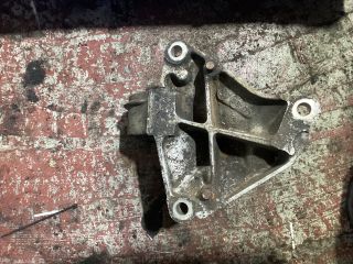 bontott CITROËN BERLINGO Motor Tartó Bak (Pozíciófüggetlen)