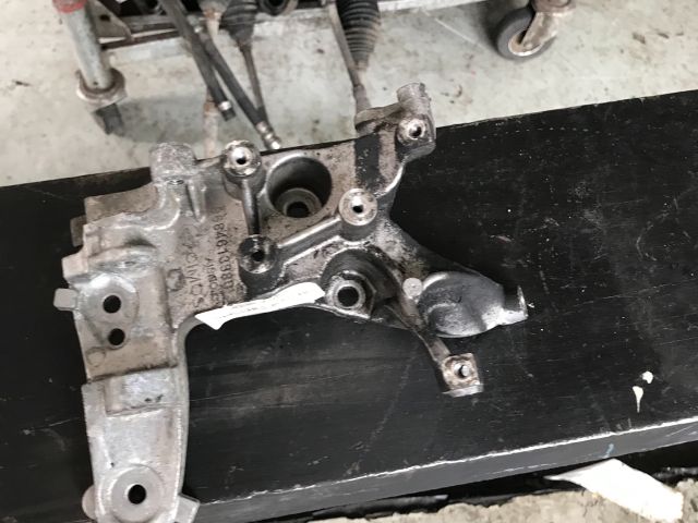 bontott CITROËN BERLINGO Szervó Tartó Bak (Magában)