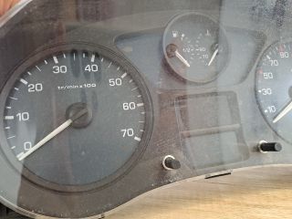 bontott CITROËN BERLINGO Kilométeróra