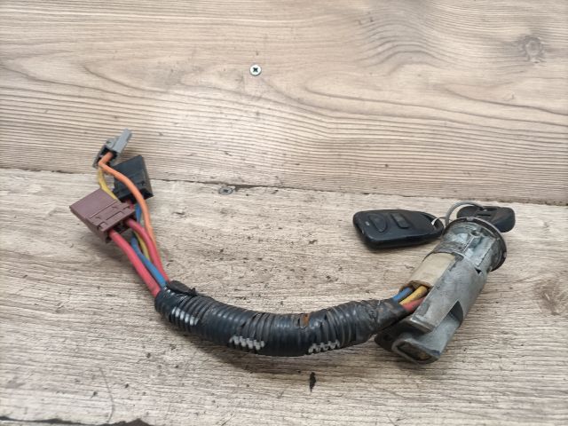 bontott CITROËN BERLINGO Gyújtáskapcsoló