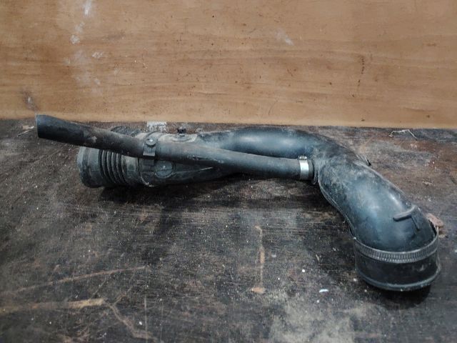 bontott CITROËN BERLINGO Légbeömlő Cső