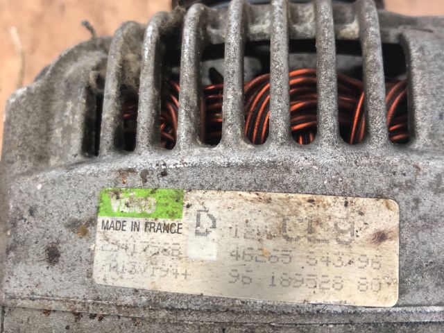 bontott CITROËN BERLINGO Generátor