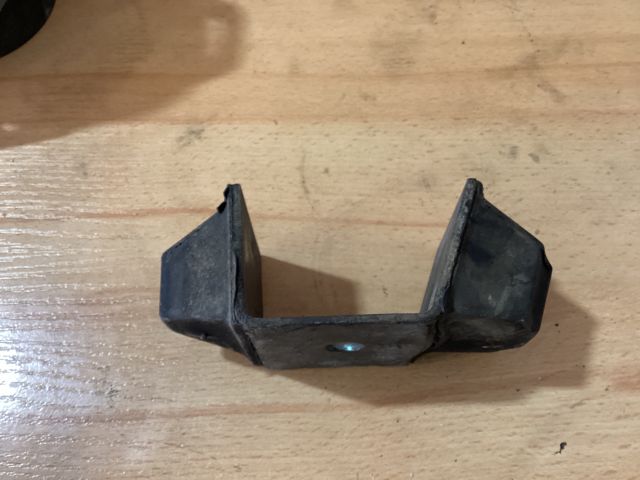 bontott CITROËN BERLINGO Motor Tartó Bak (Fém)