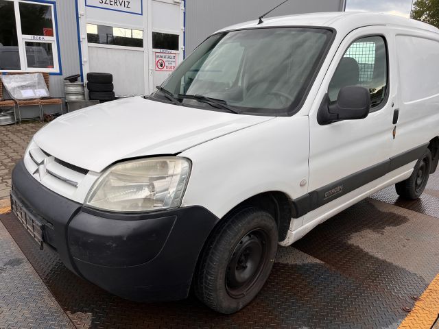 bontott CITROËN BERLINGO Motorvezérlő