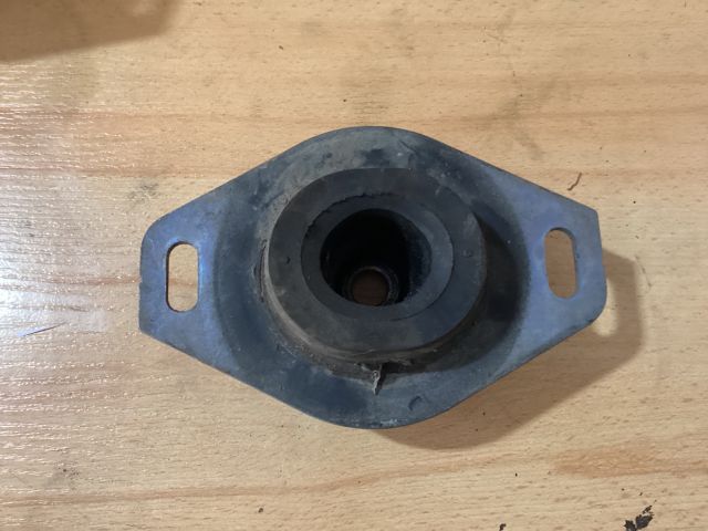 bontott CITROËN BERLINGO Váltó Tartó Bak (Pozíciófüggetlen)