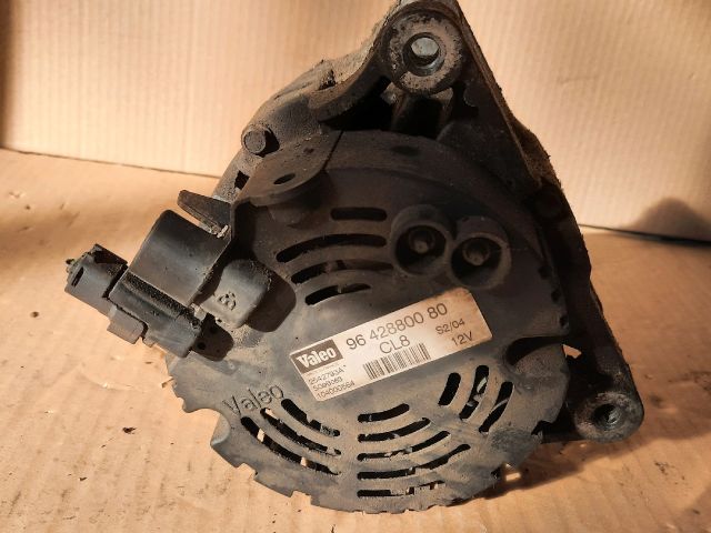 bontott CITROËN BERLINGO Generátor