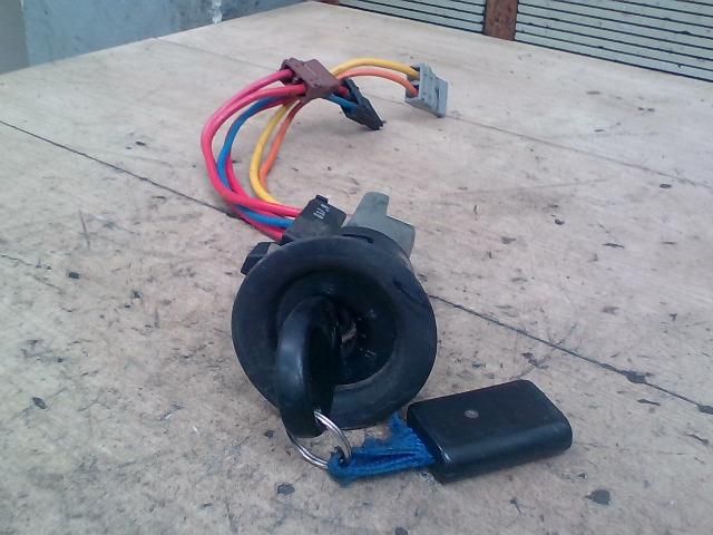 bontott CITROËN BERLINGO Gyújtáskapcsoló