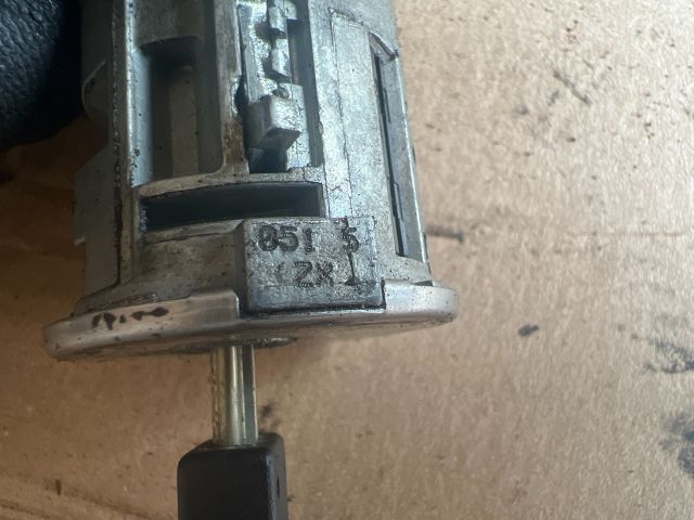 bontott CITROËN BERLINGO Gyújtáskapcsoló