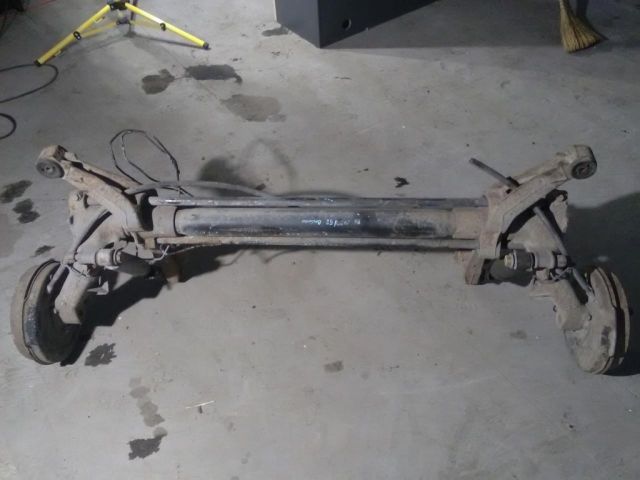 bontott CITROËN BERLINGO Hátsó Híd (Dobfékes)