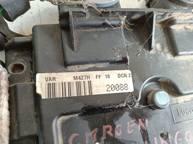 bontott CITROËN BERLINGO Motorvezérlő