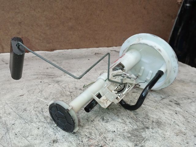 bontott CITROËN BERLINGO Üzemanyag Szivattyú