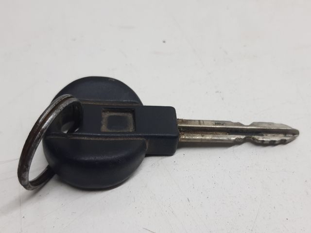 bontott CITROËN BERLINGO Gyújtáskapcsoló