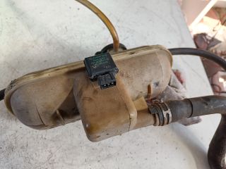 bontott CITROËN BERLINGO Kiegyenlítő Tartály