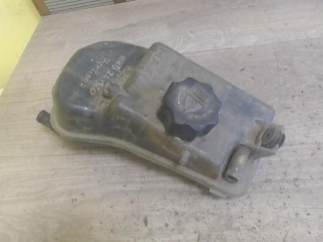 bontott CITROËN BERLINGO Kiegyenlítő Tartály