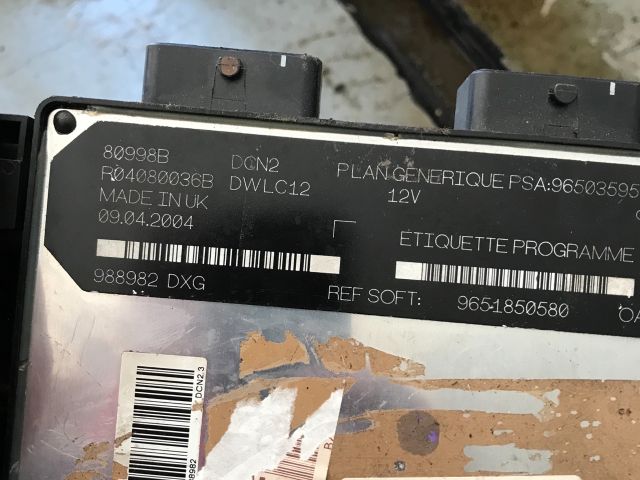 bontott CITROËN BERLINGO Motorvezérlő