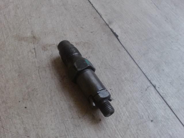 bontott CITROËN BERLINGO Porlasztó (1 db)