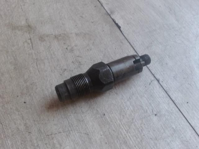 bontott CITROËN BERLINGO Porlasztó (1 db)