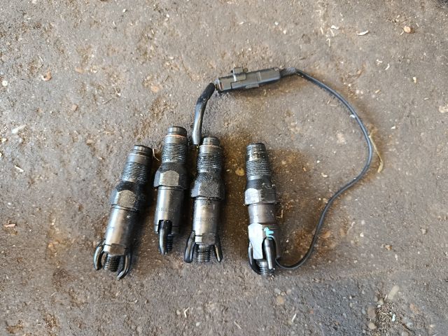 bontott CITROËN BERLINGO Porlasztó (1 db)