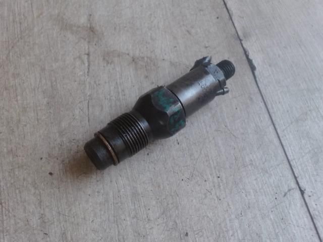 bontott CITROËN BERLINGO Porlasztó (1 db)